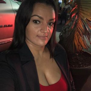 Meet your Posher, Cristhel